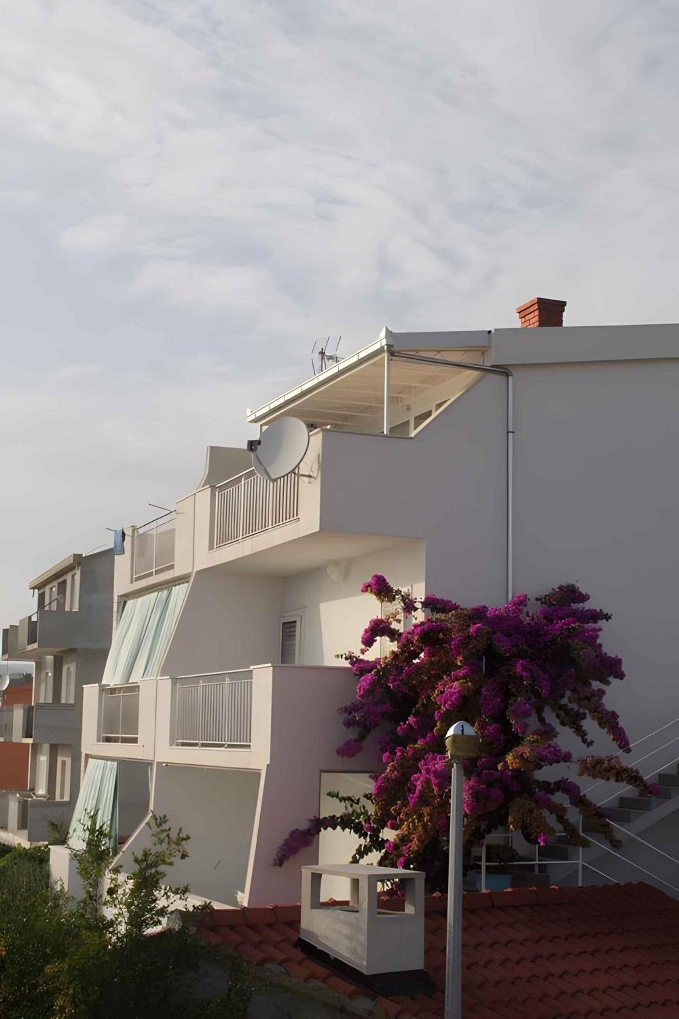 Apartments In Okrug Gornji 6113 Trogir Exterior photo